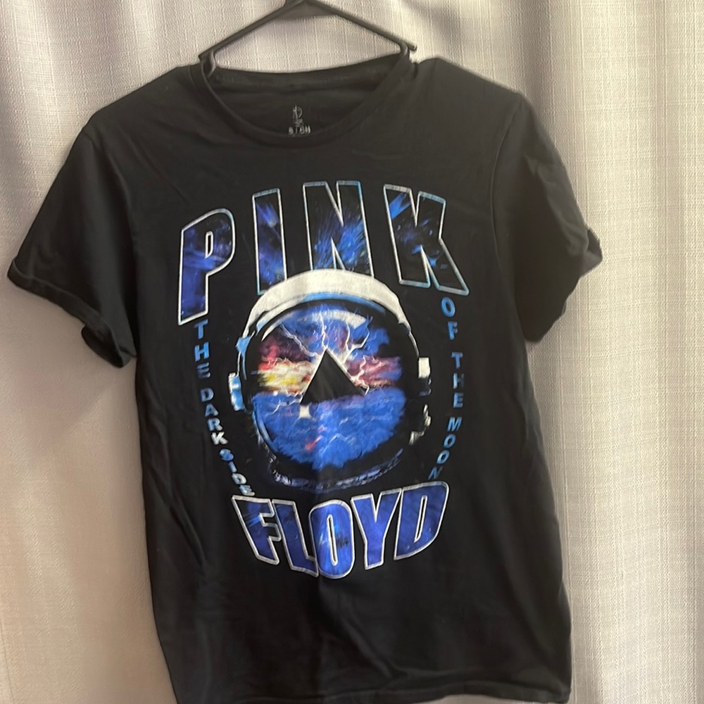 Pink Floyd tee shirt